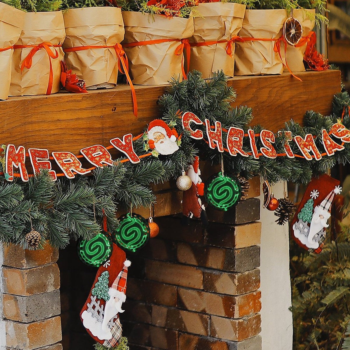 Design Round Ceramic Ornament (Made in USA)